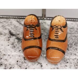 Salt & Pepper Shaker Set - Shoes